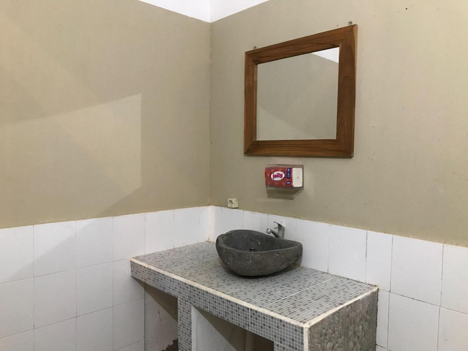 Kevin House Otel Tanjung  Dış mekan fotoğraf